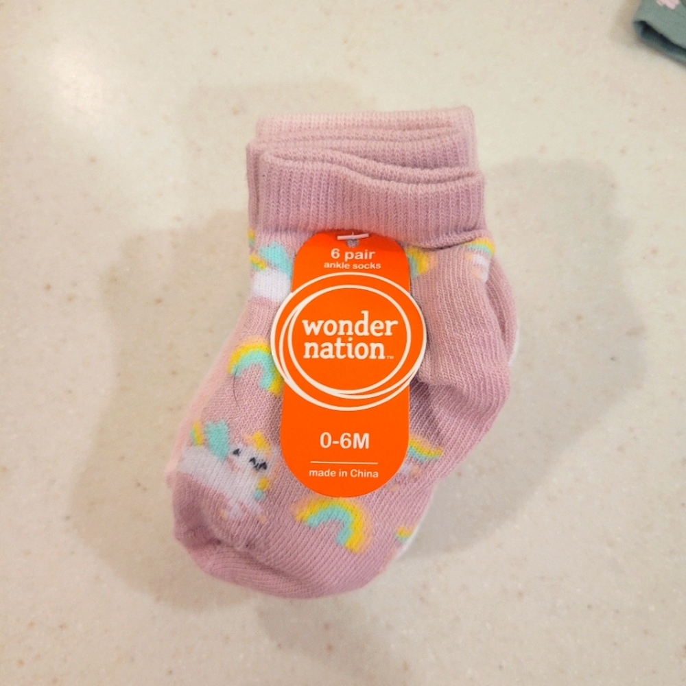6pk of Baby Socks